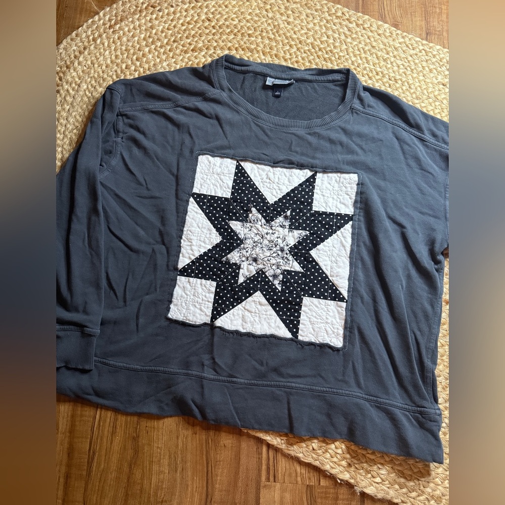 Quilt Block Star Patch Sweatshirt